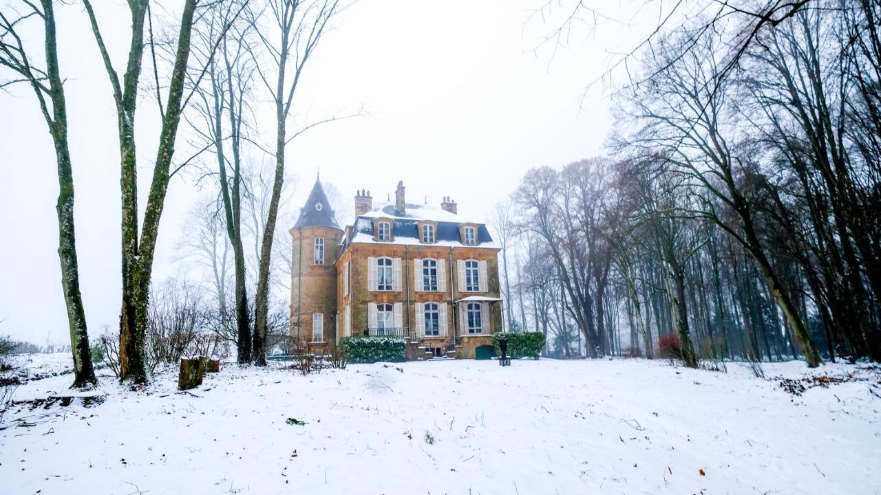 Private Castle With Park - Chateau Guillermo La Moncelle Exteriör bild